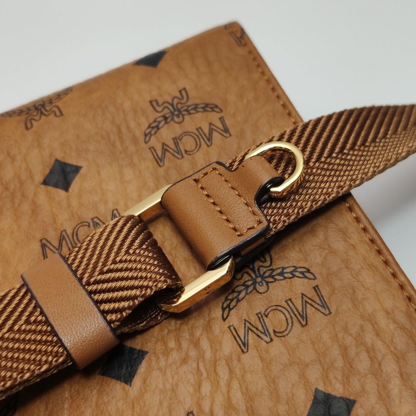 MCM - Visetos Mini Shopper (MYSAAVI02CO001) - Visetos monogram coated canvas with leather trim - Cognac - (mini)
