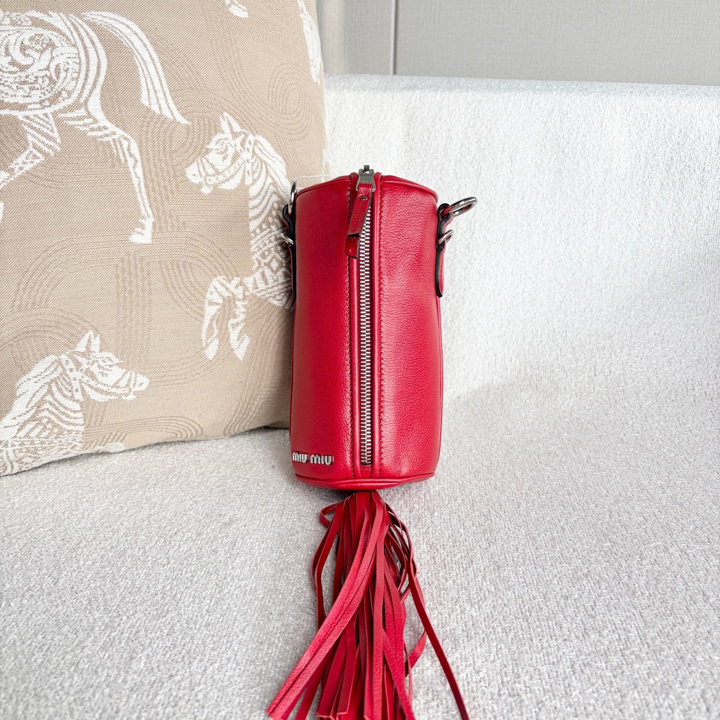 Miu Miu - Cylindrical Tassel Rhinestone Top Handle Bag - Grained leather - Red - (mini)