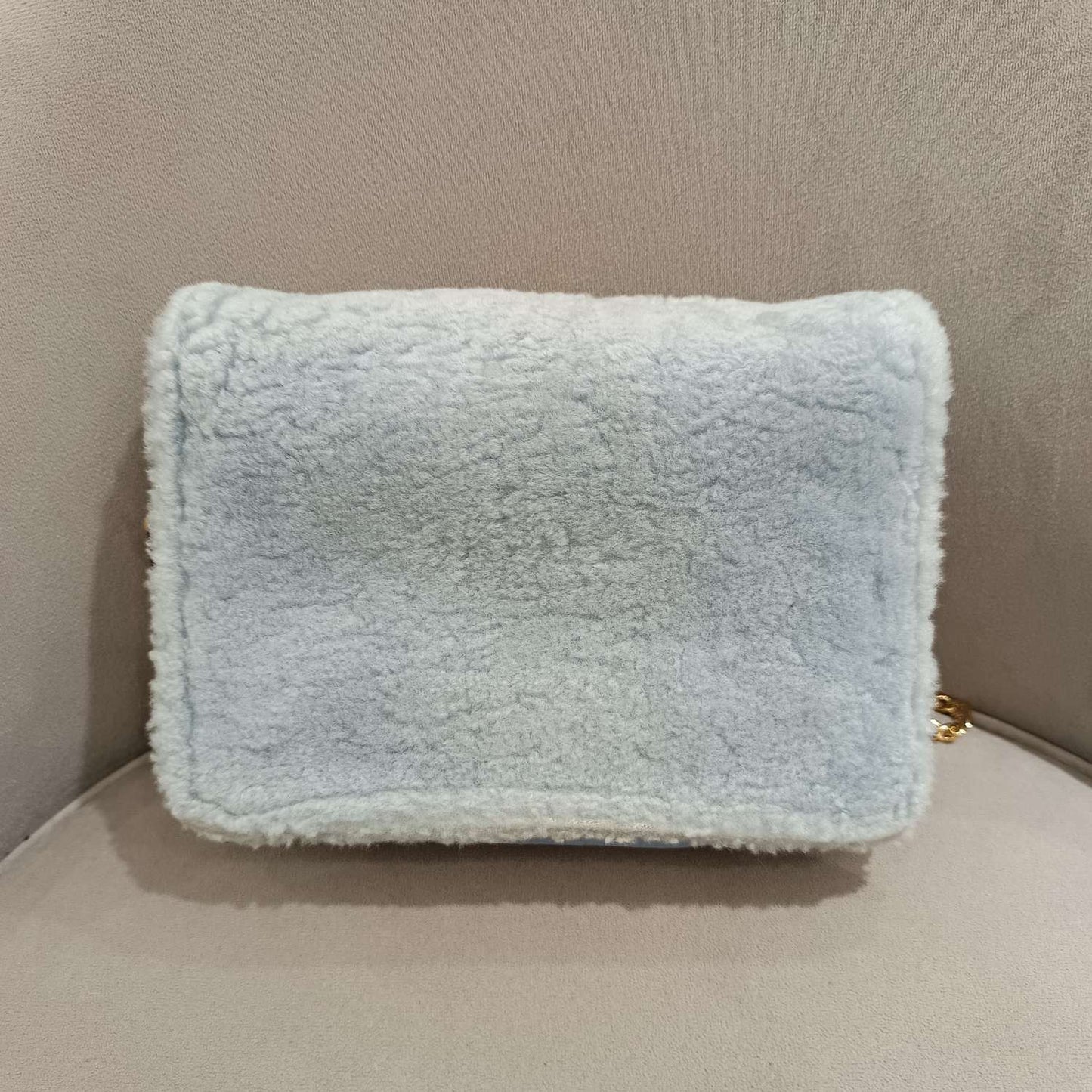 Miu Miu - Faux Fur Logo Chain Bag - Faux fur and Leather - Blue - (mini)