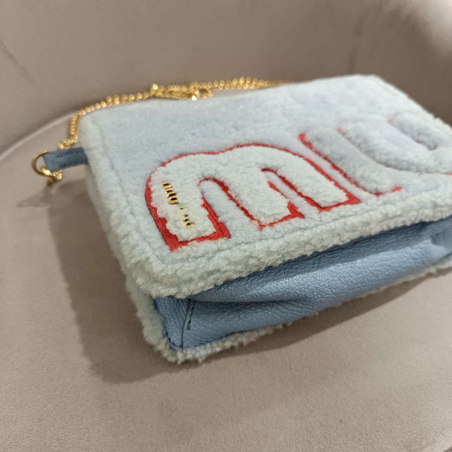 Miu Miu - Faux Fur Logo Chain Bag - Faux fur and Leather - Blue - (mini)