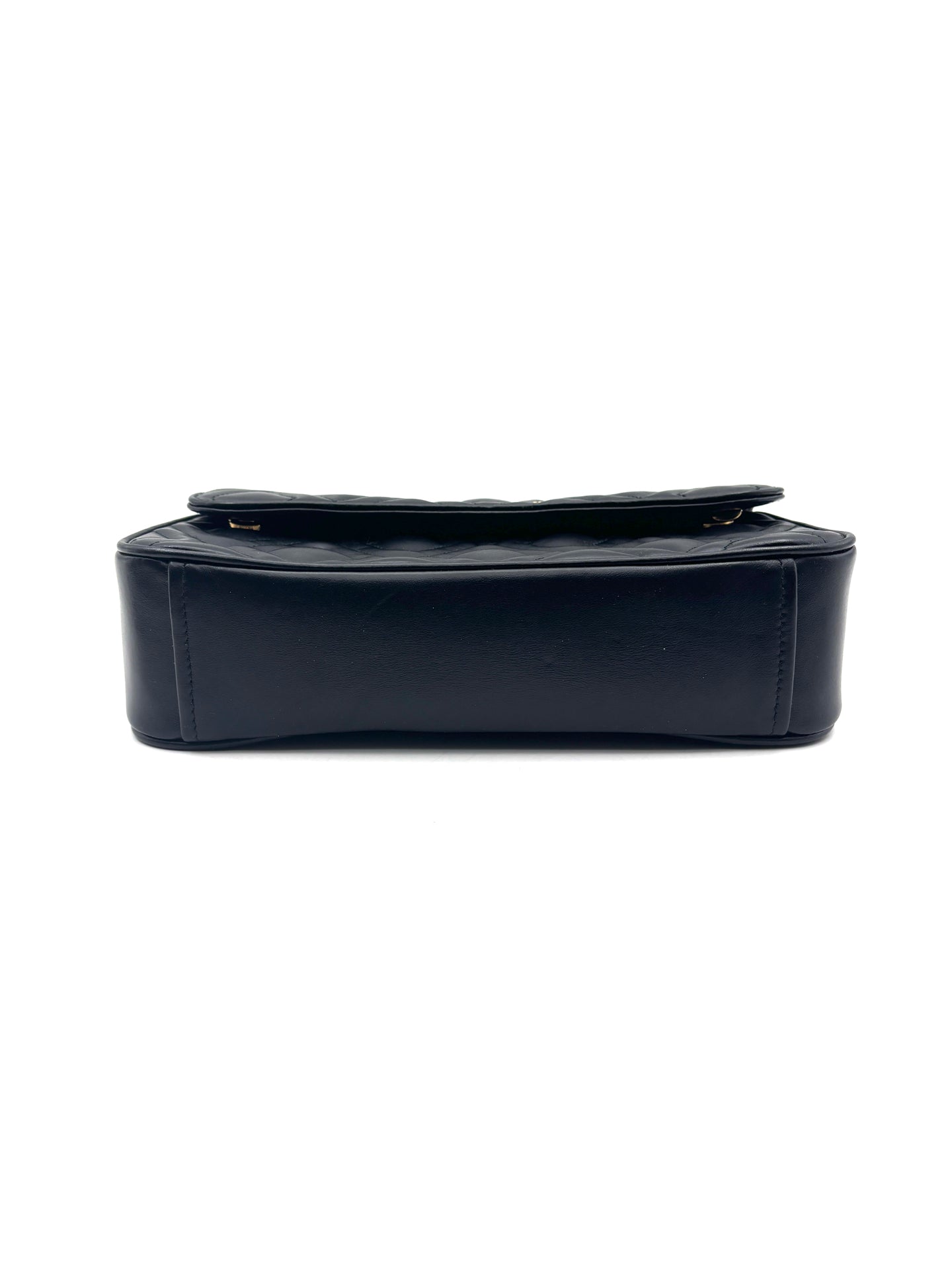 Miu Miu - Flap Chain Bag - Leather - Black - (medium)