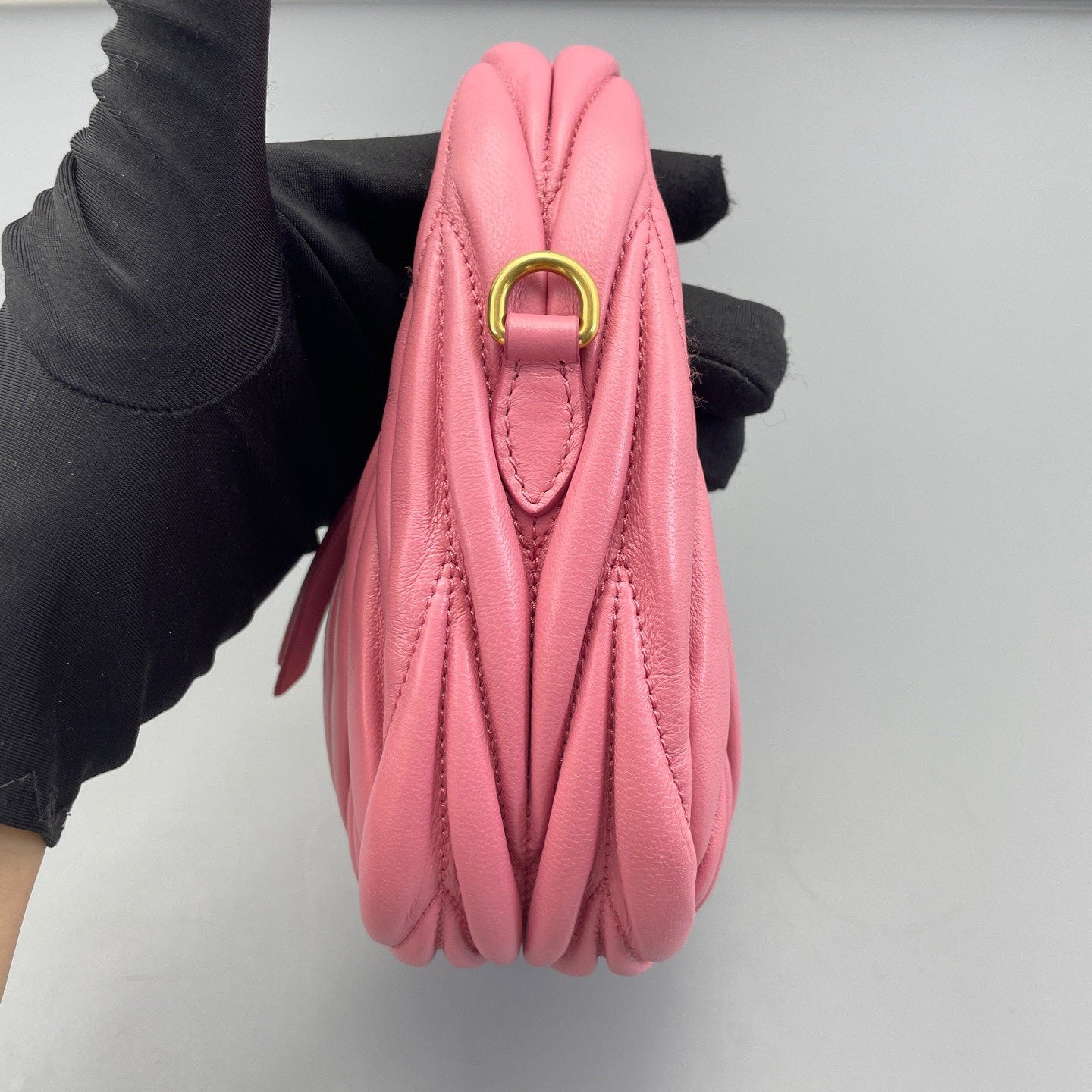Miu Miu - Hobo Bag - Pleated leather - Pink - (Mini)