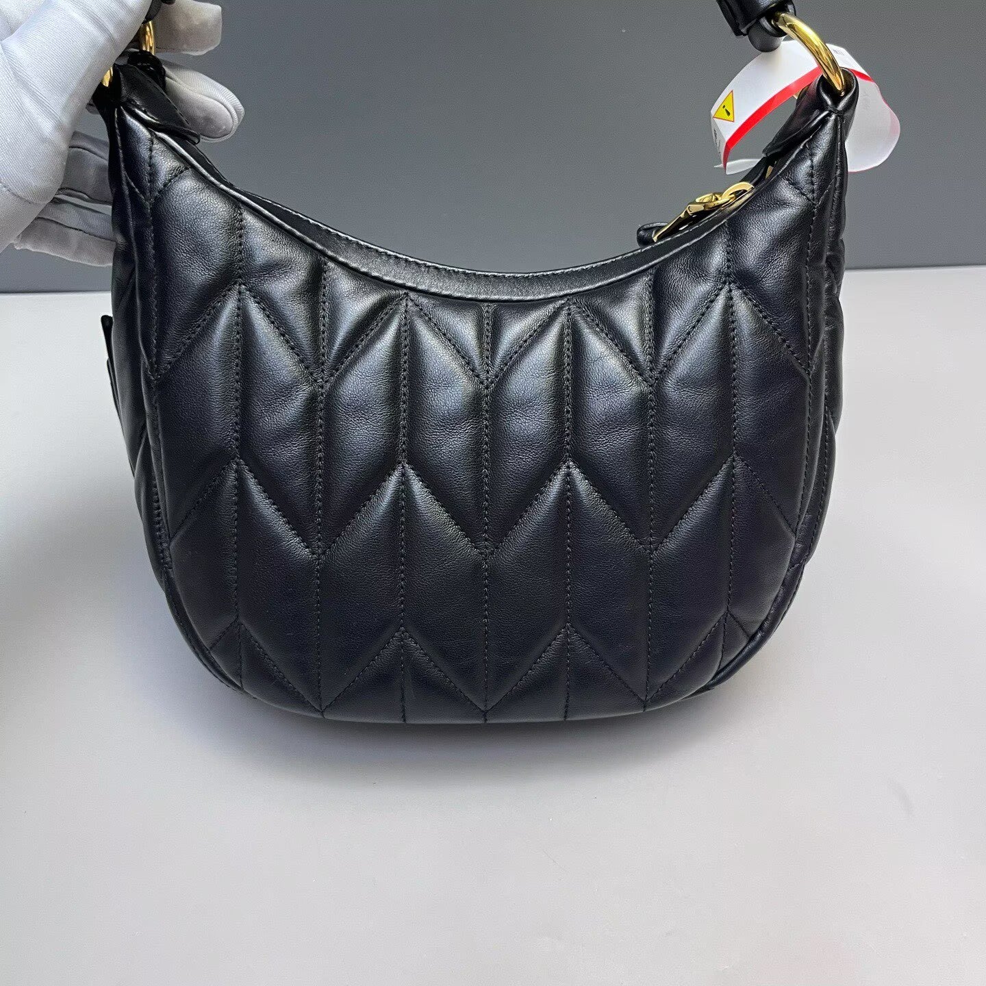 Miu Miu - Hobo - Lambskin leather - Black - (mini)