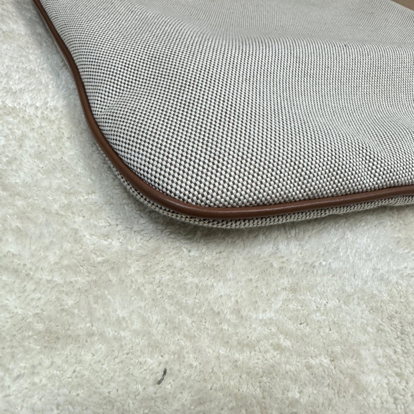 Miu Miu - Ivy Hobo Tote Bag - Canvas with leather trim - Beige with Brown accents - (Medium)