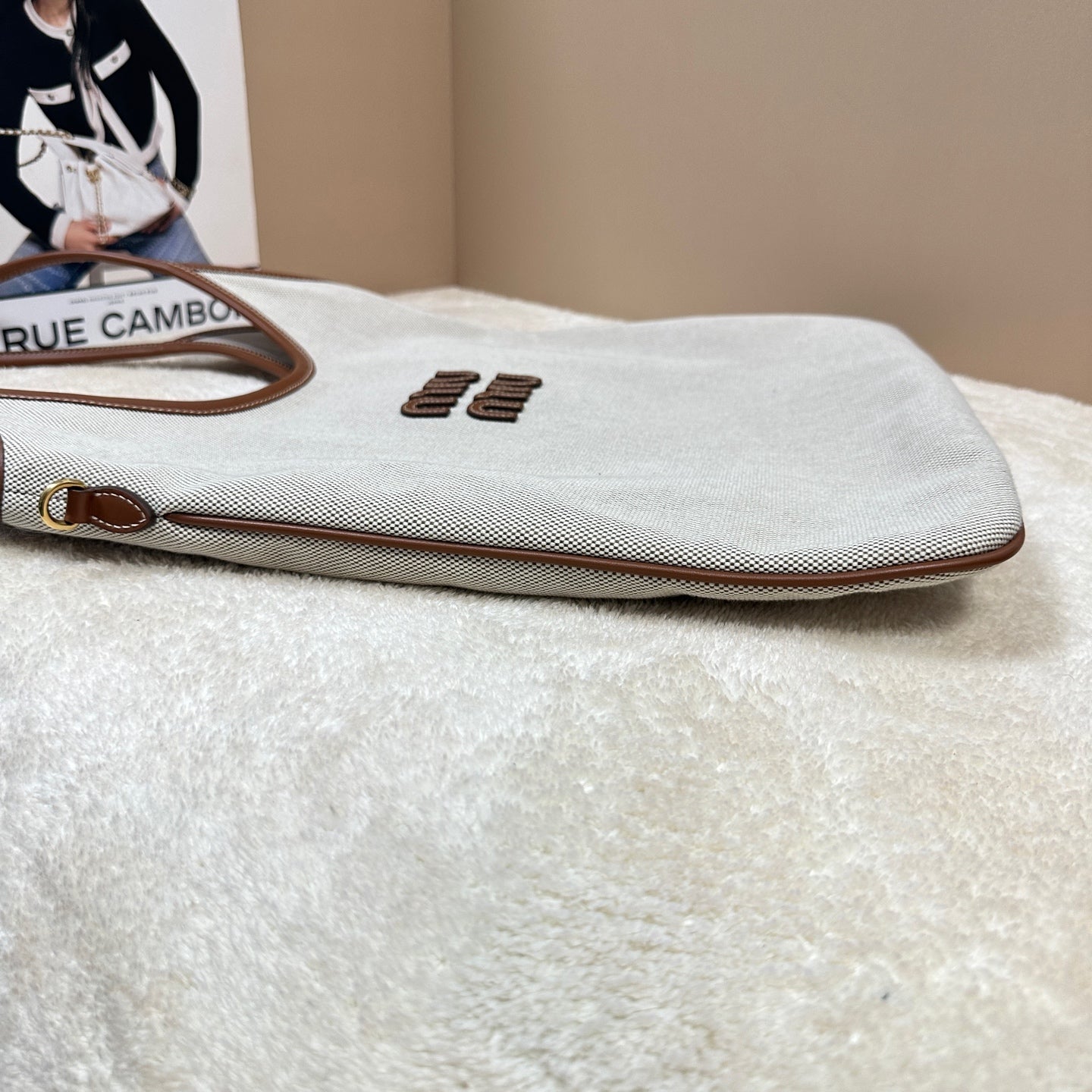 Miu Miu - Ivy Hobo Tote Bag - Canvas with leather trim - Beige with Brown accents - (Medium)