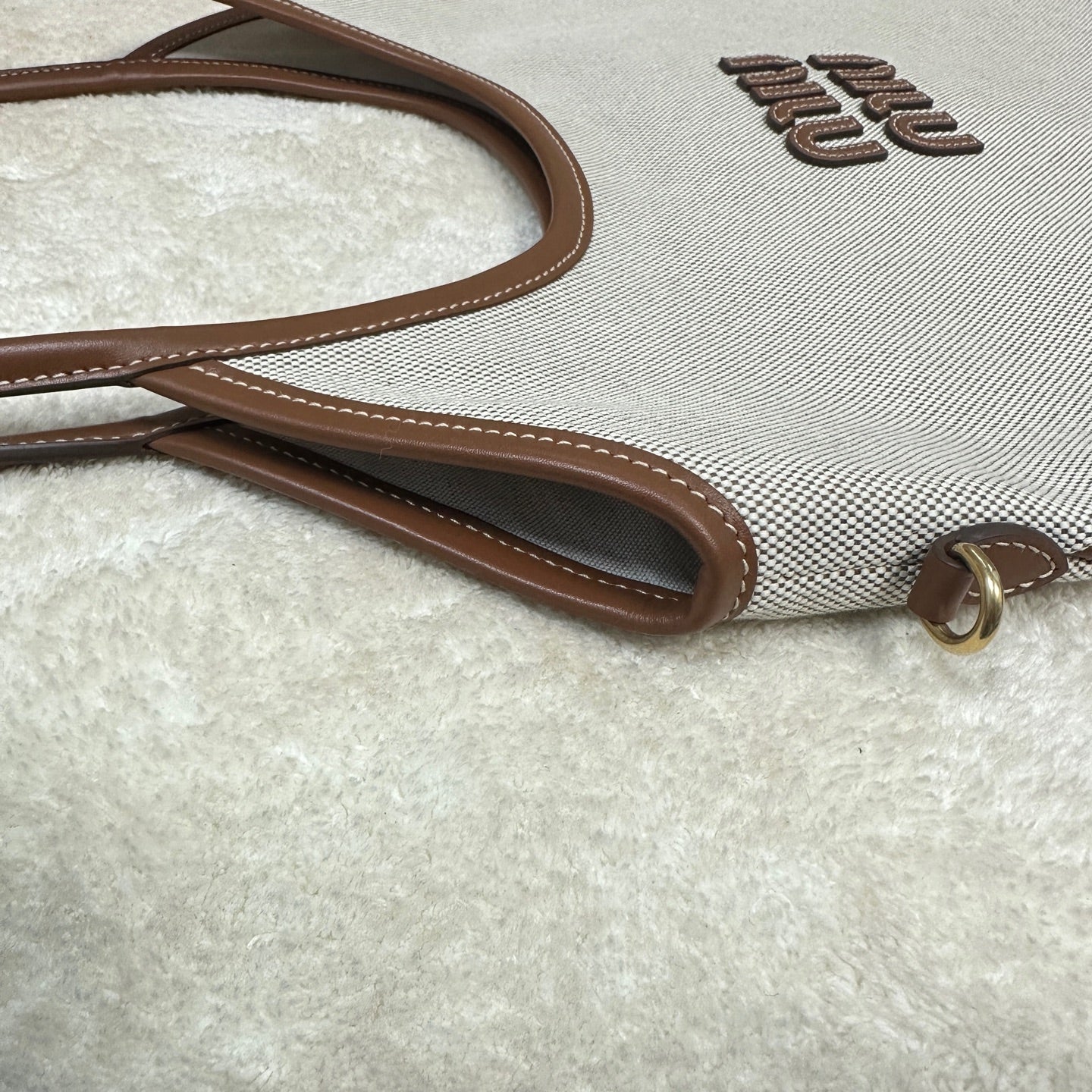 Miu Miu - Ivy Hobo Tote Bag - Canvas with leather trim - Beige with Brown accents - (Medium)