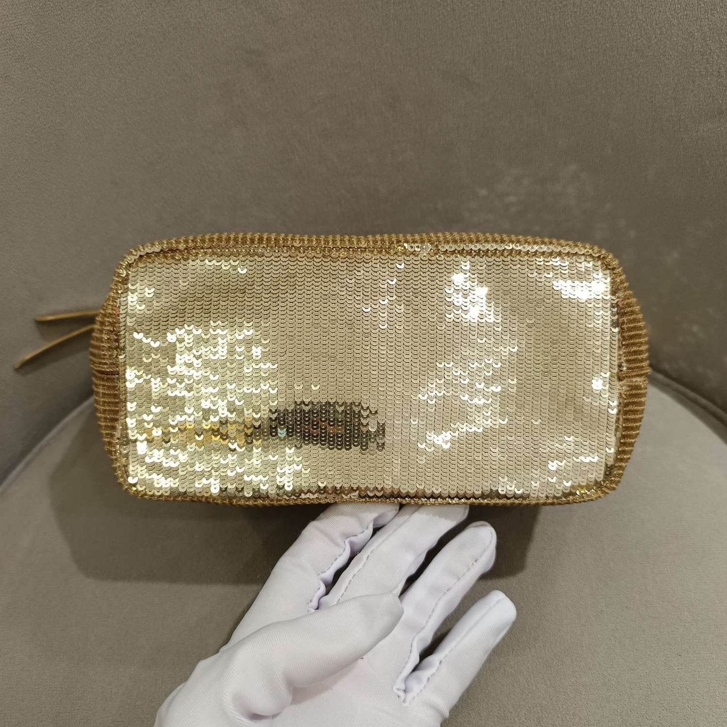 Miu Miu - Limited Edition Sequin Shoulder Bag - Sequin-embellished fabric - Gold - (mini)