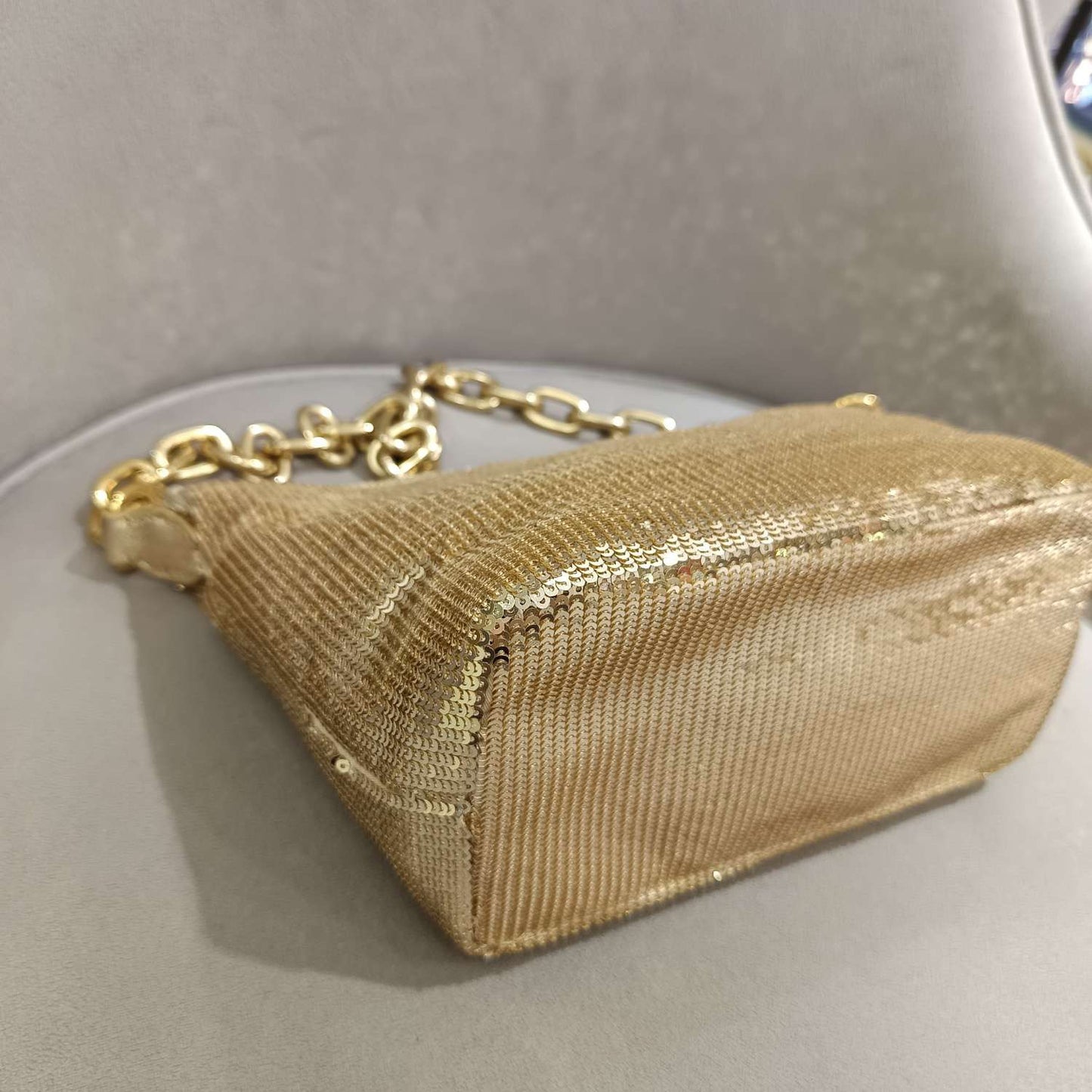 Miu Miu - Limited Edition Sequin Shoulder Bag - Sequin-embellished fabric - Gold - (mini)