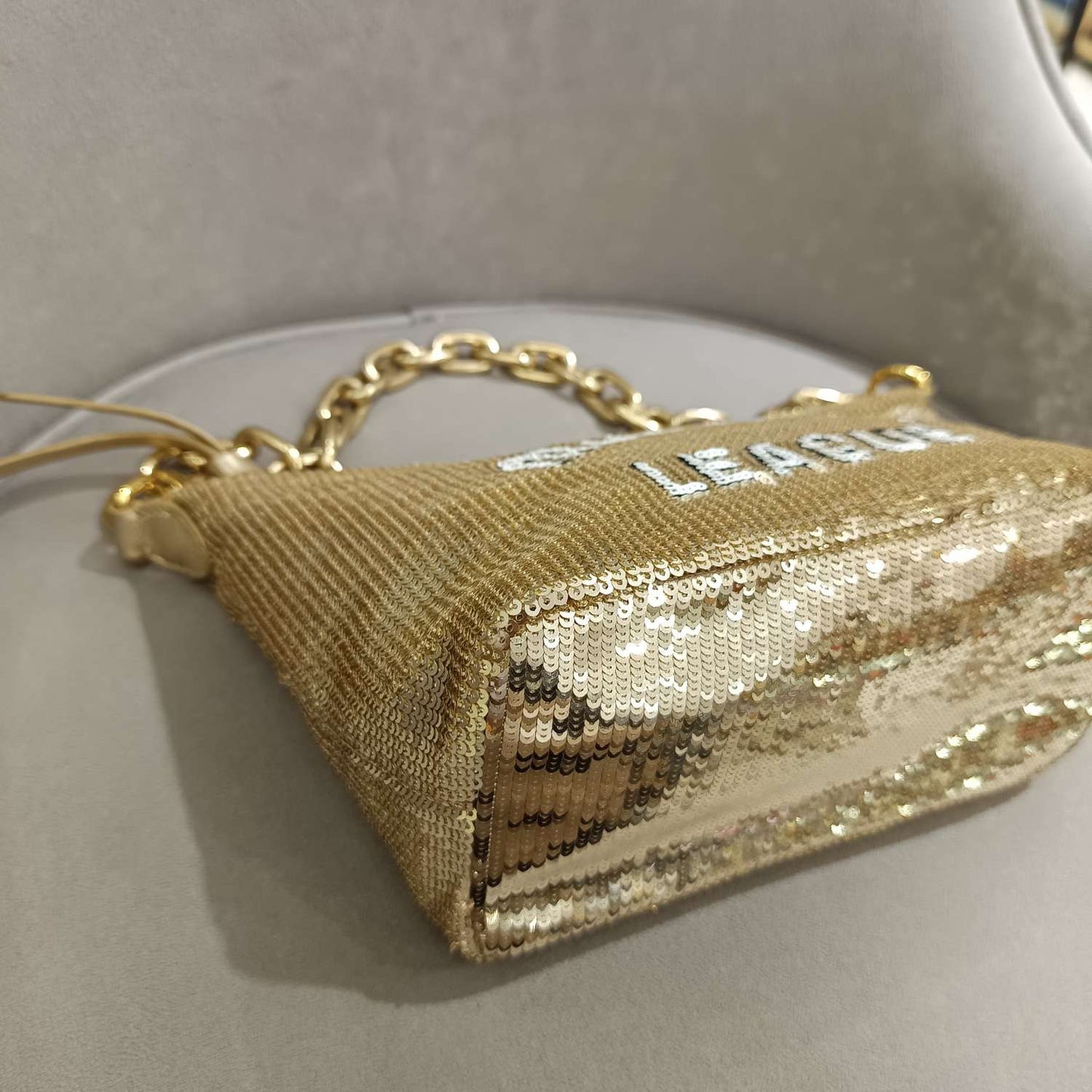 Miu Miu - Limited Edition Sequin Shoulder Bag - Sequin-embellished fabric - Gold - (mini)