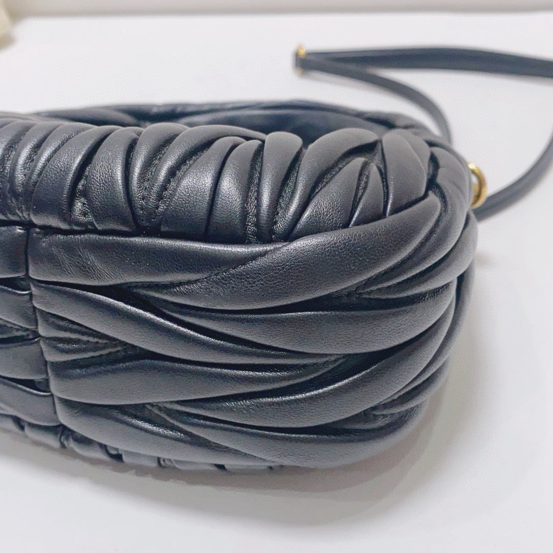 Miu Miu - Matelassé Hobo Bag - Lambskin leather - Black - (mini)