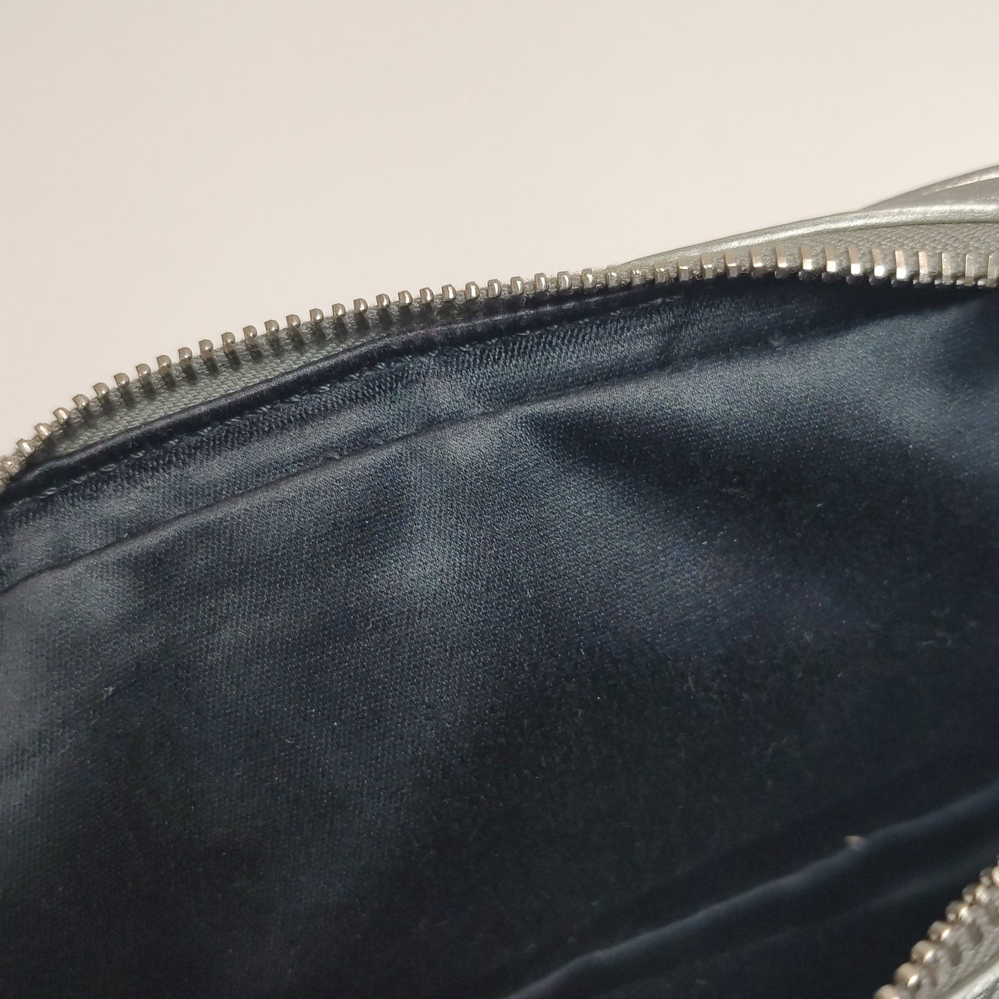 Miu Miu - Matelassé - Leather - Silver - (mini)