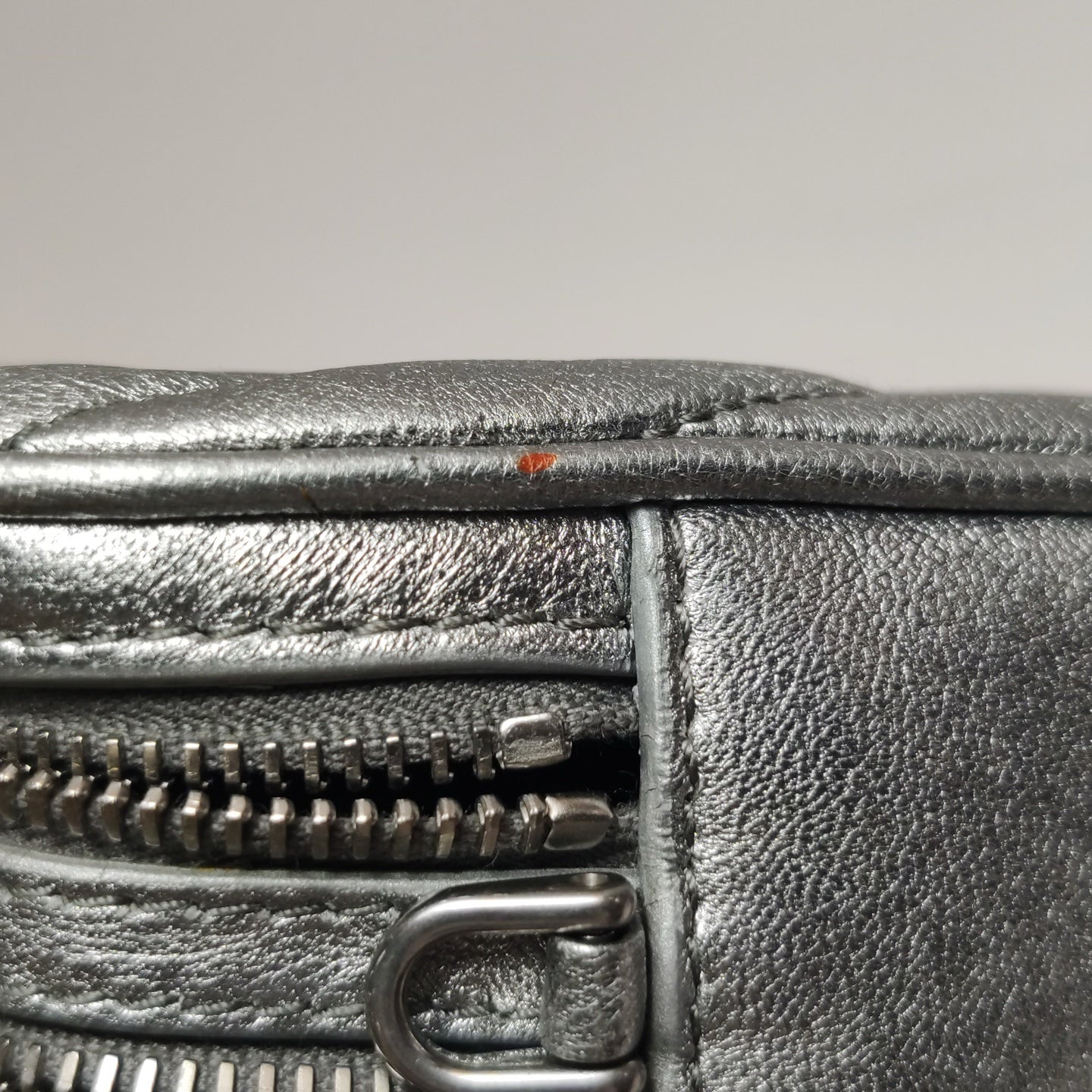 Miu Miu - Matelassé - Leather - Silver - (mini)