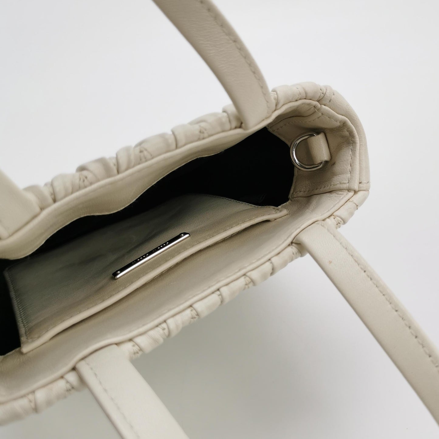 Miu Miu - Matelassé - Leather - White - (small)