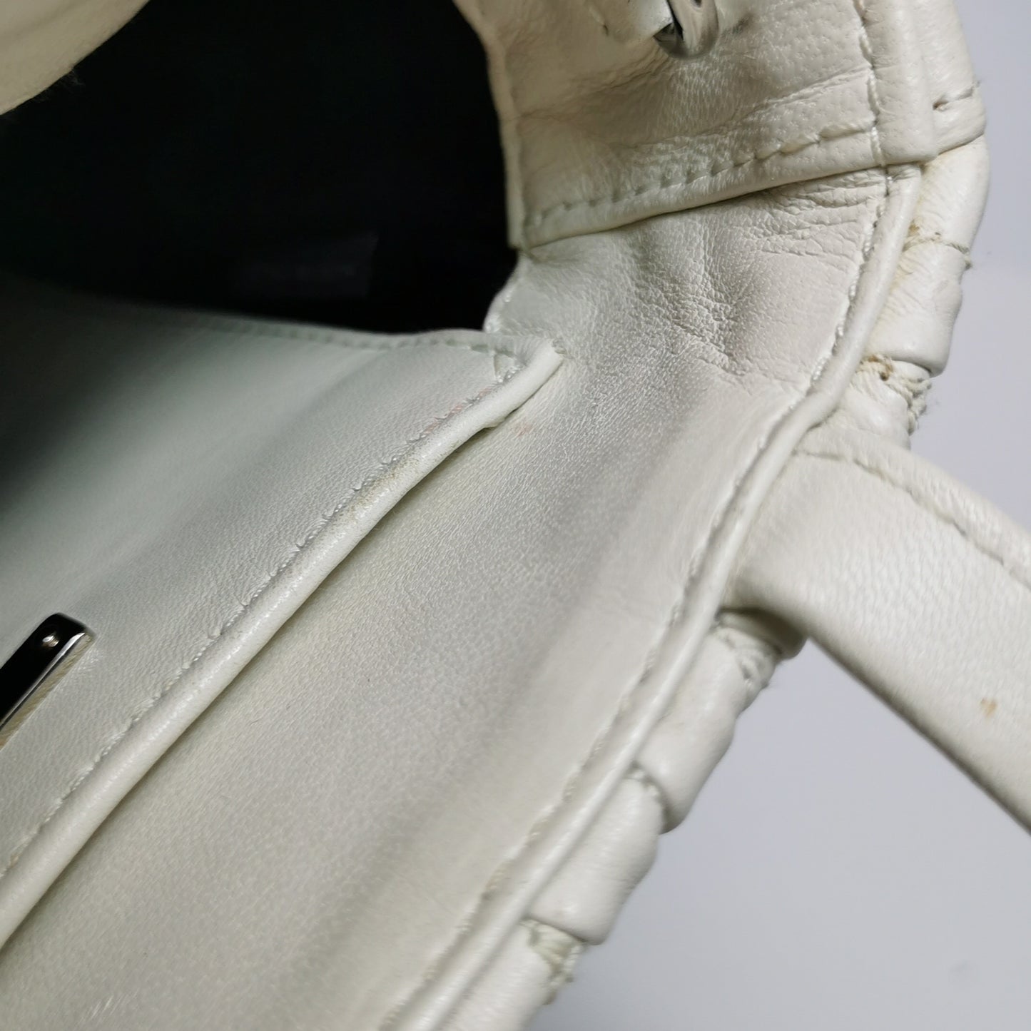 Miu Miu - Matelassé - Leather - White - (small)