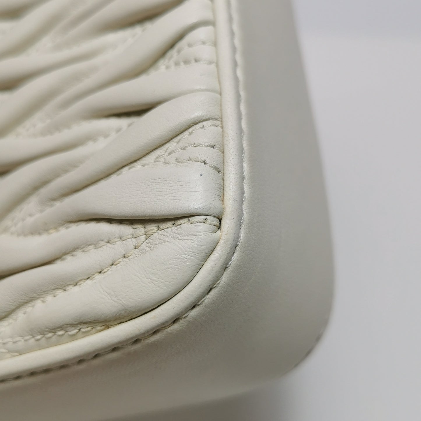 Miu Miu - Matelassé - Leather - White - (small)