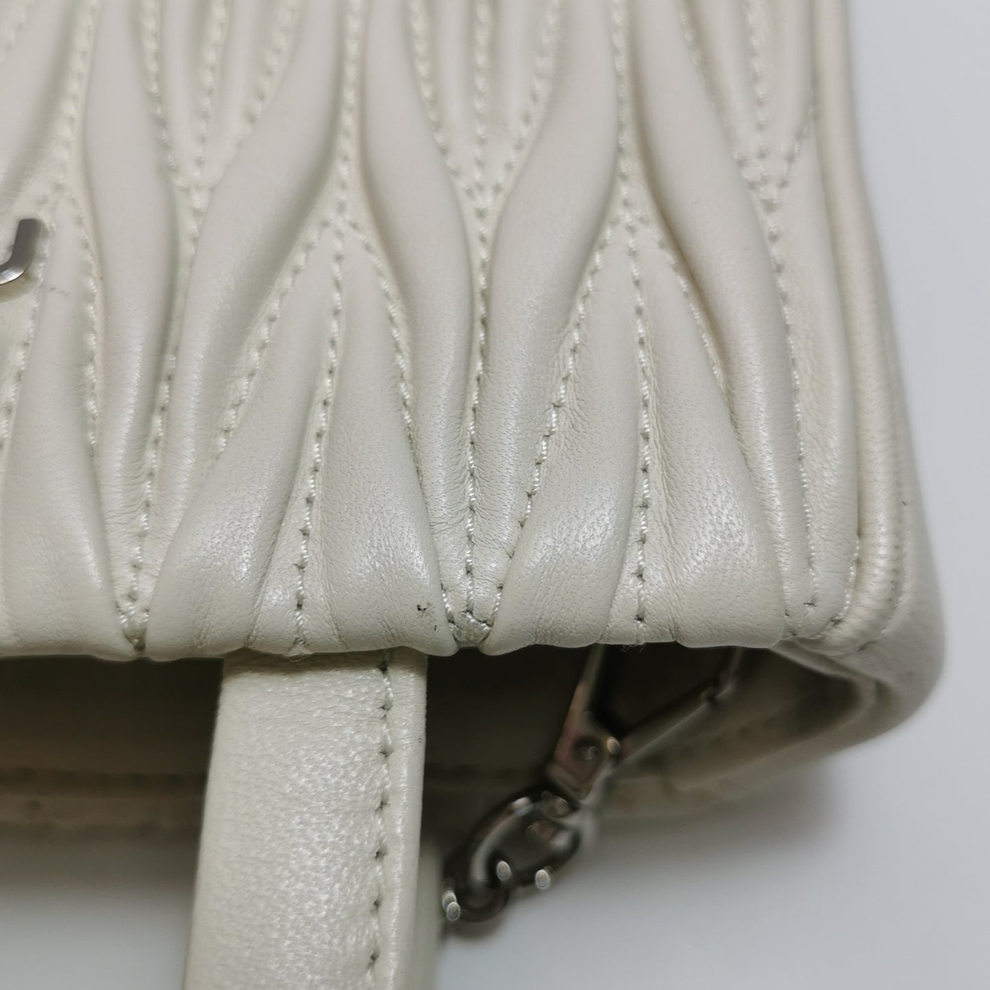 Miu Miu - Matelassé - Leather - White - (small)