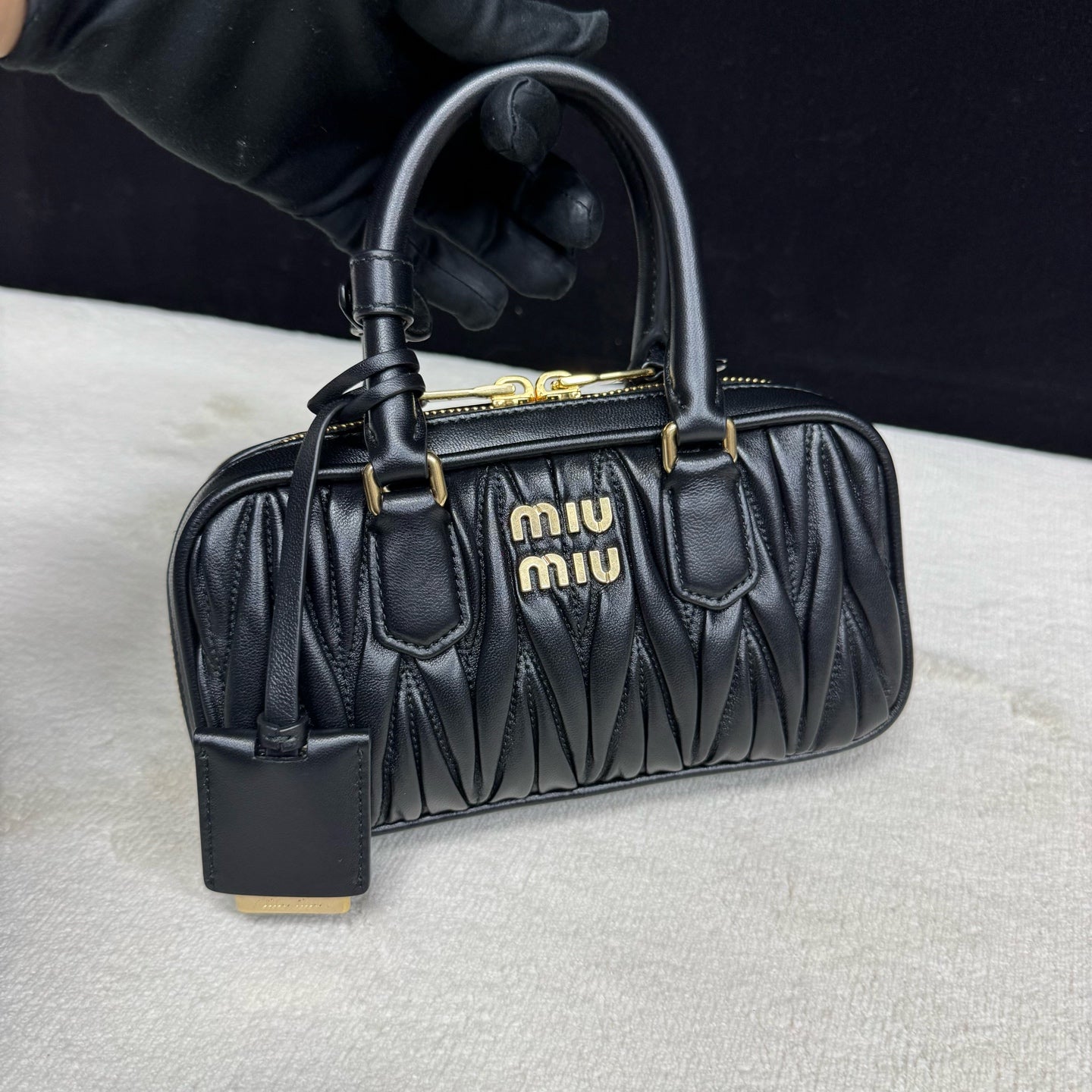 Miu Miu - Matelassé Mini Bowling Bag - Lambskin leather - Black - (mini)