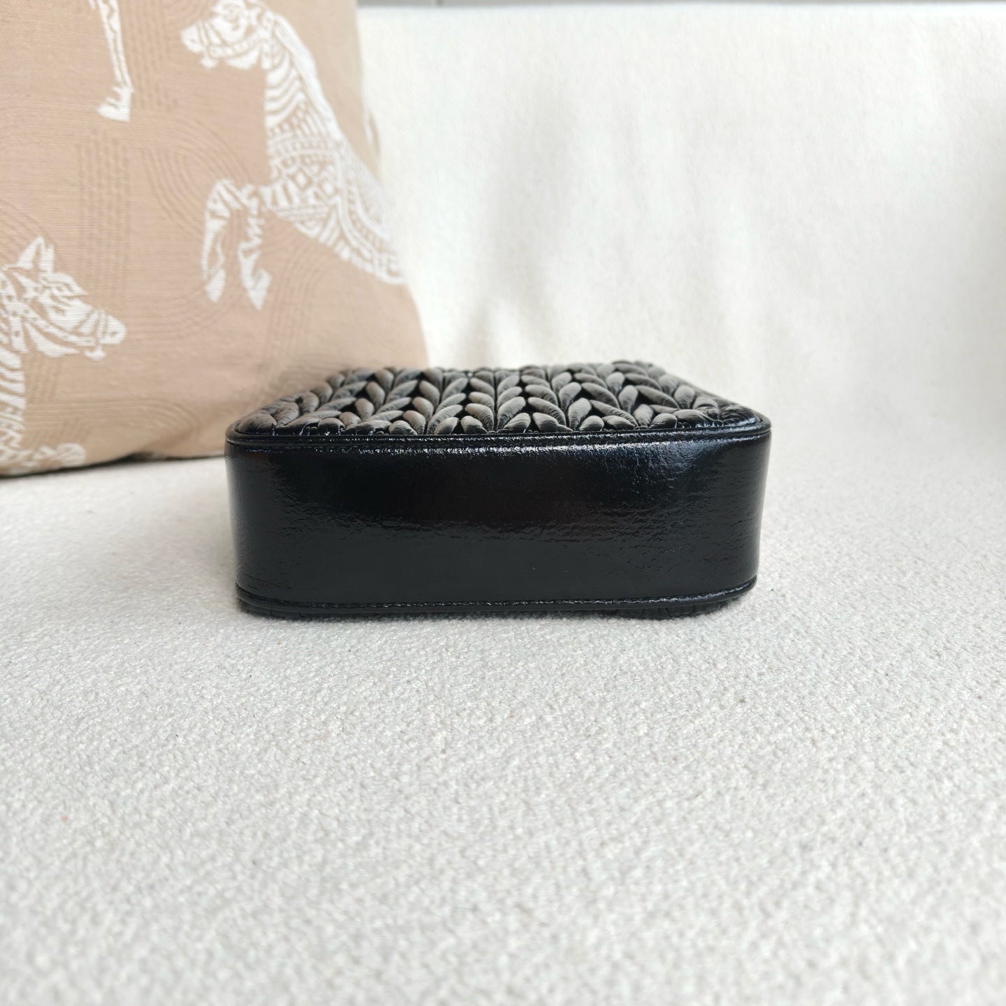 Miu Miu - Matelassé Mini Tote - Lambskin leather - Black - (mini)