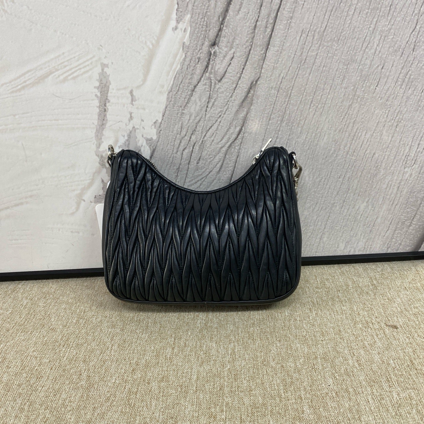 Miu Miu - Matelassé Pearl Chain Hobo Bag - Lambskin leather - Black - (mini)