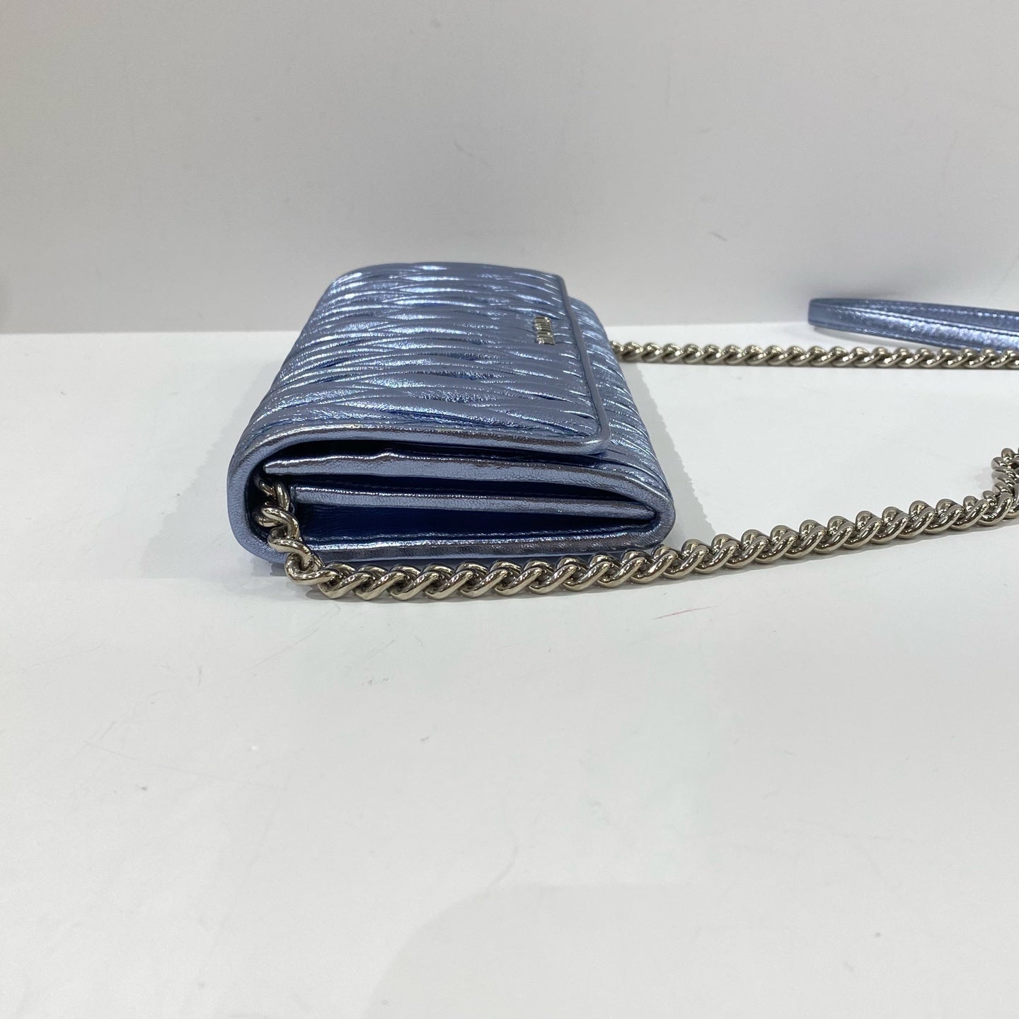 Miu Miu - Matelassé Wallet on Chain - Metallic lambskin leather - Pearlescent Blue with Silver-tone Hardware - (mini)