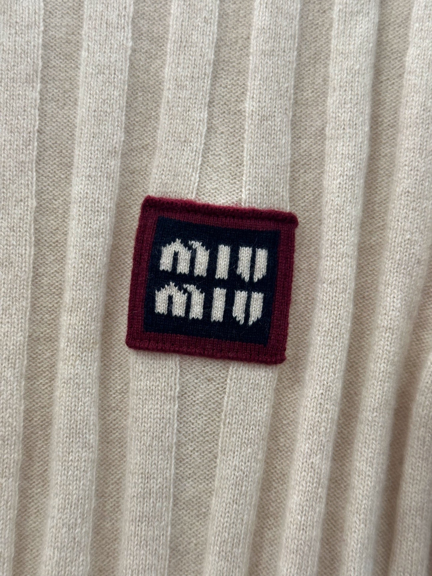 Miu Miu - Other - Cashmere - Beige - (38)