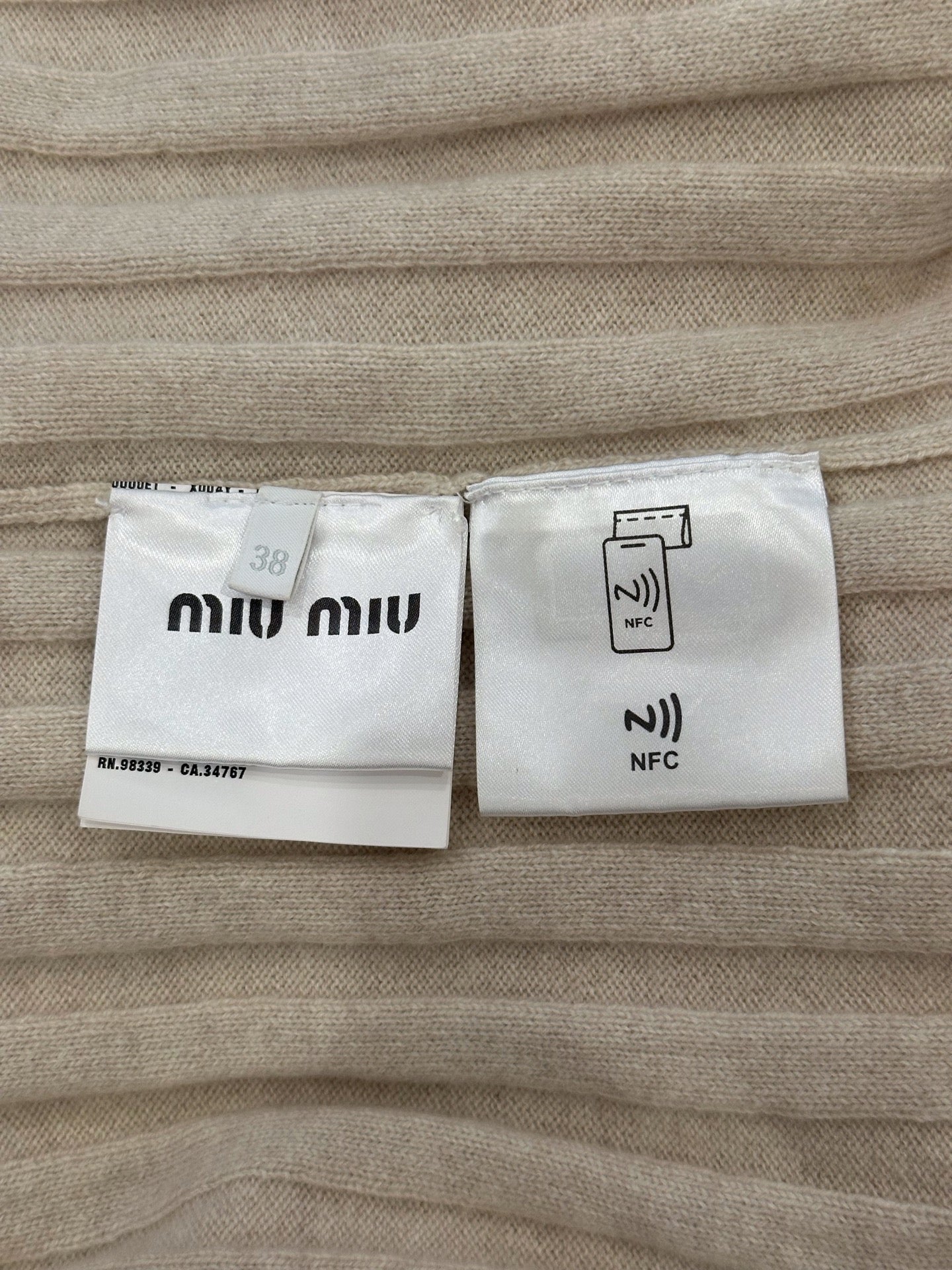 Miu Miu - Other - Cashmere - Beige - (38)