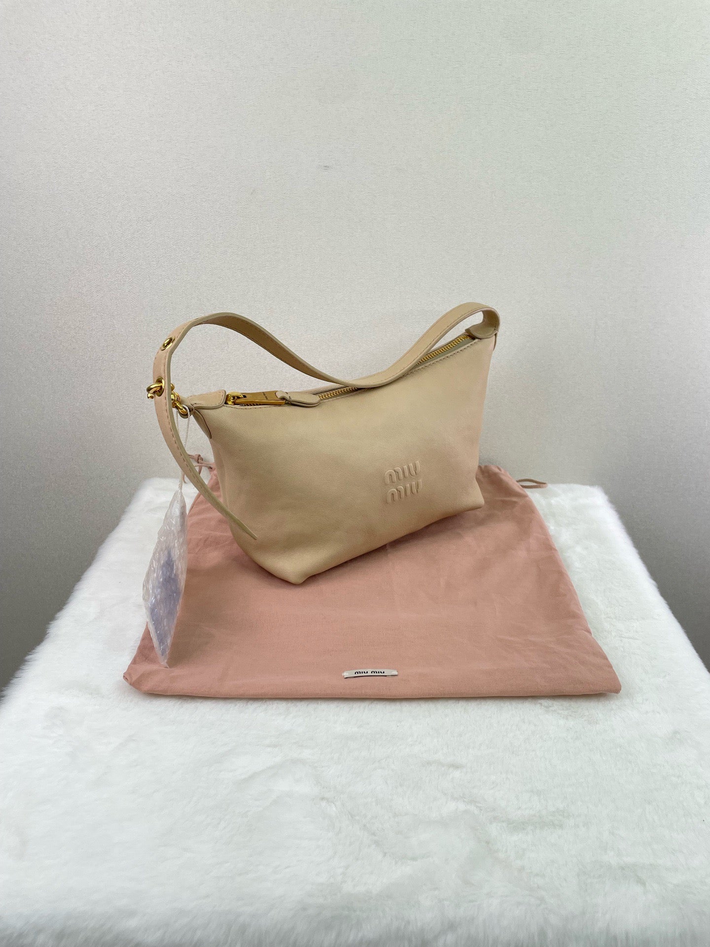 Miu Miu - Other - Leather - Beige - (mini)
