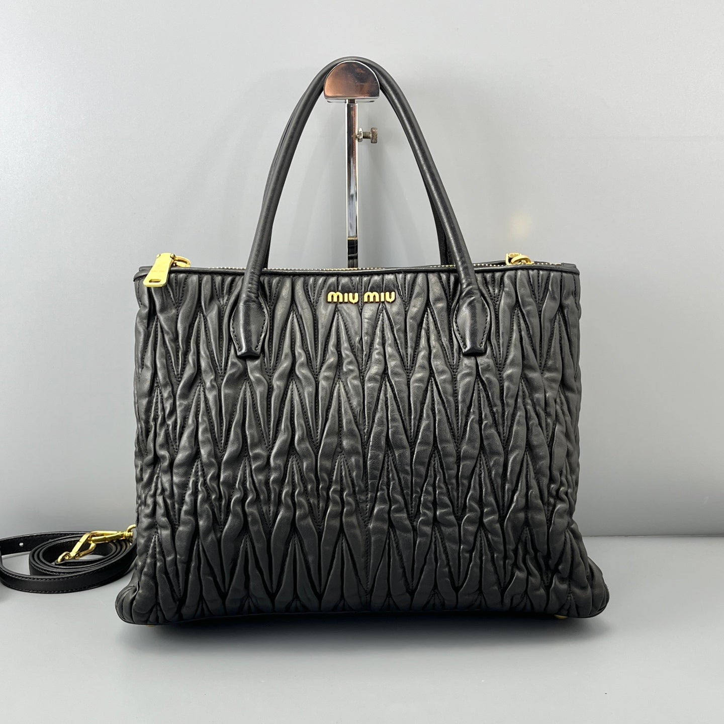 Miu Miu - Other - Leather - Black - (medium)