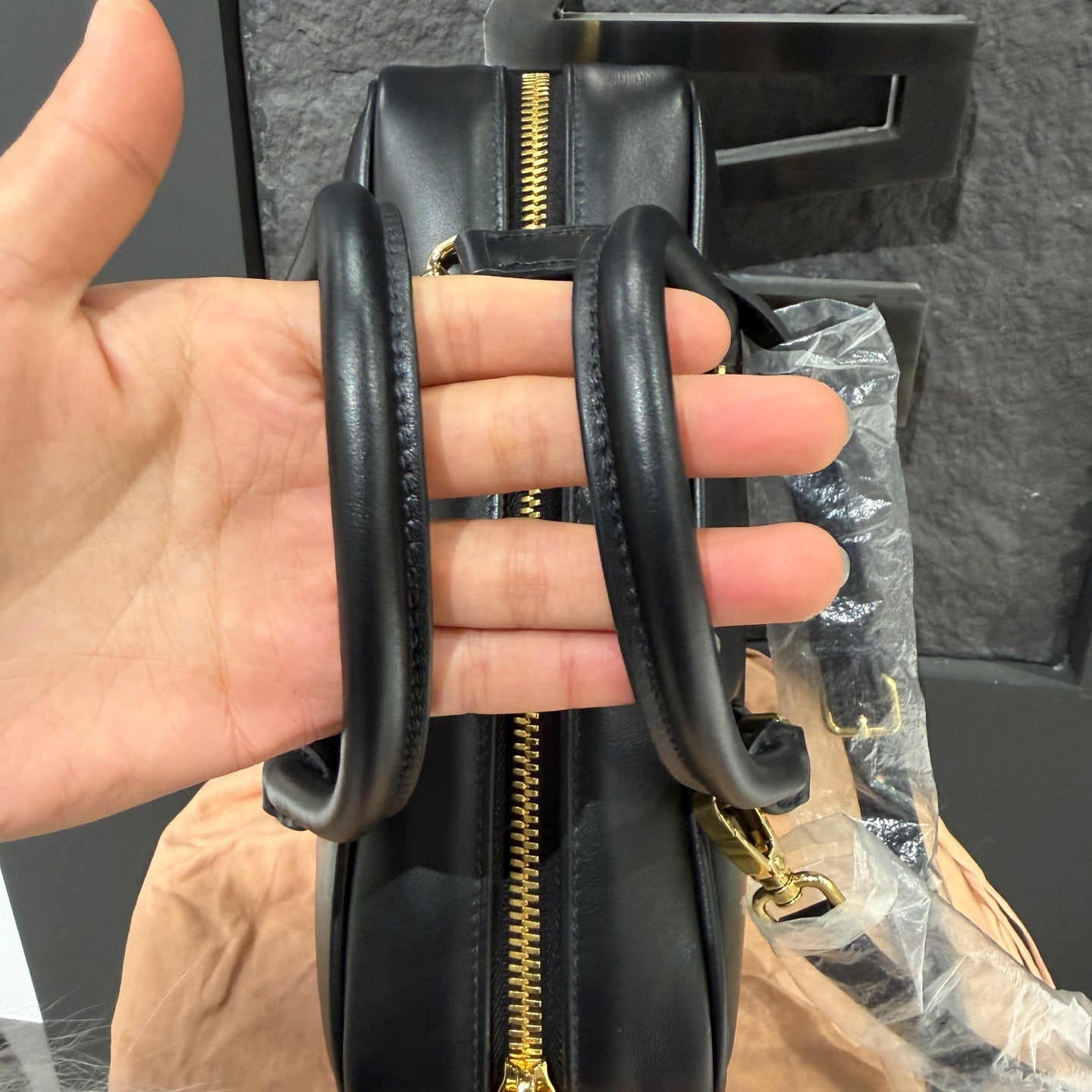 Miu Miu - Other - Leather - Black - (medium)