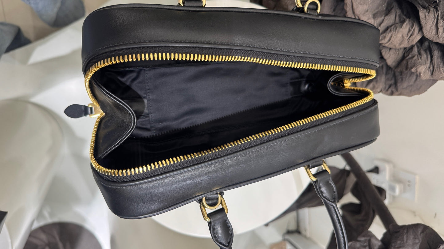 Miu Miu - Other - Leather - Black - (medium)