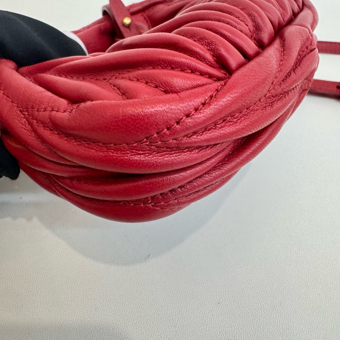 Miu Miu - Other - Leather - Red - (Small)