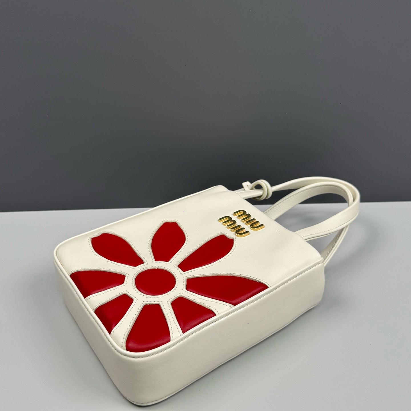 Miu Miu - Other - Leather - White - (mini)