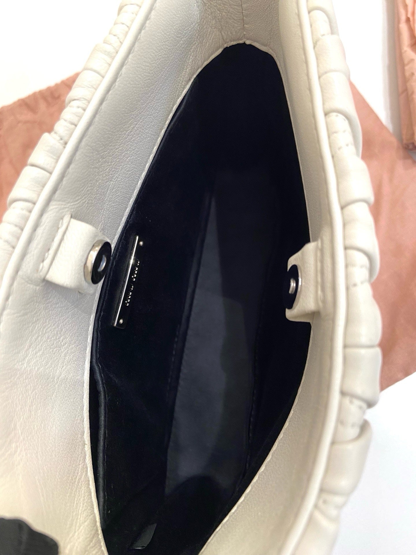 Miu Miu - Other - Leather - White - (small)