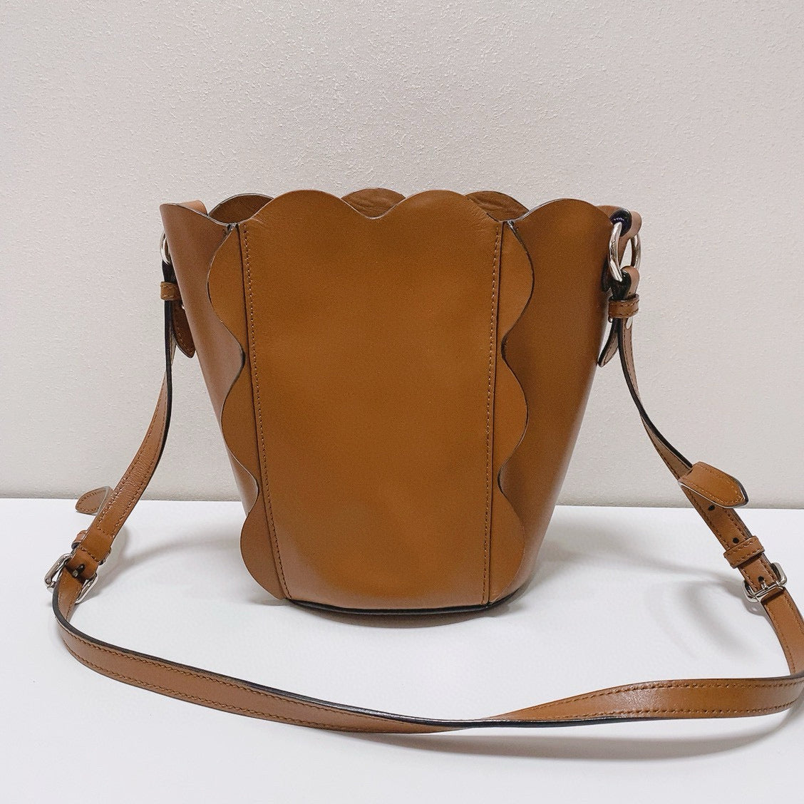 Miu Miu - Wavy Edge Petal Bucket Bag - Leather - Brown - (small)