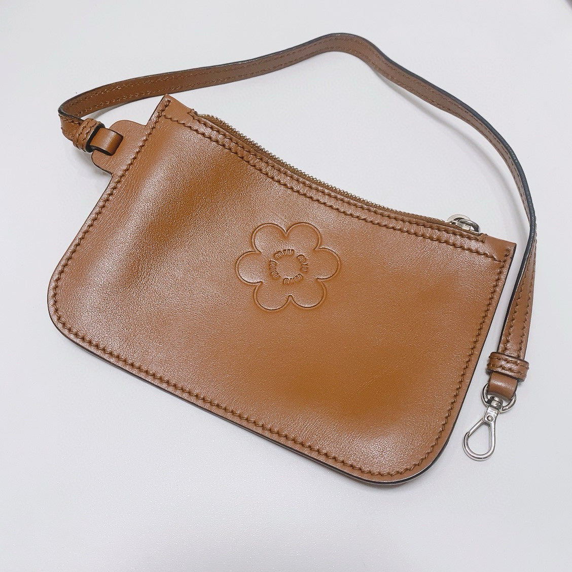 Miu Miu - Wavy Edge Petal Bucket Bag - Leather - Brown - (small)