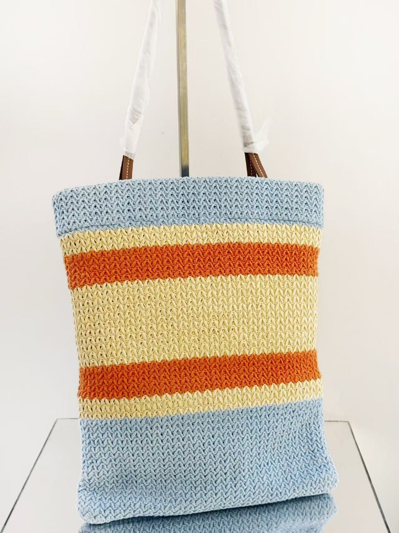 Miu Miu - Woven Tote Bag - Wicker and Leather - Multicolour - (medium)
