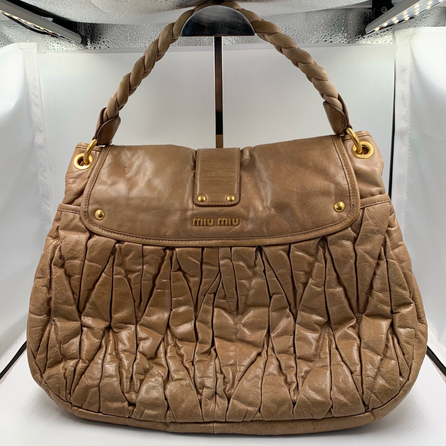 Miu Miu - Wrinkled Ingot Handbag - Leather - Camel - (medium)