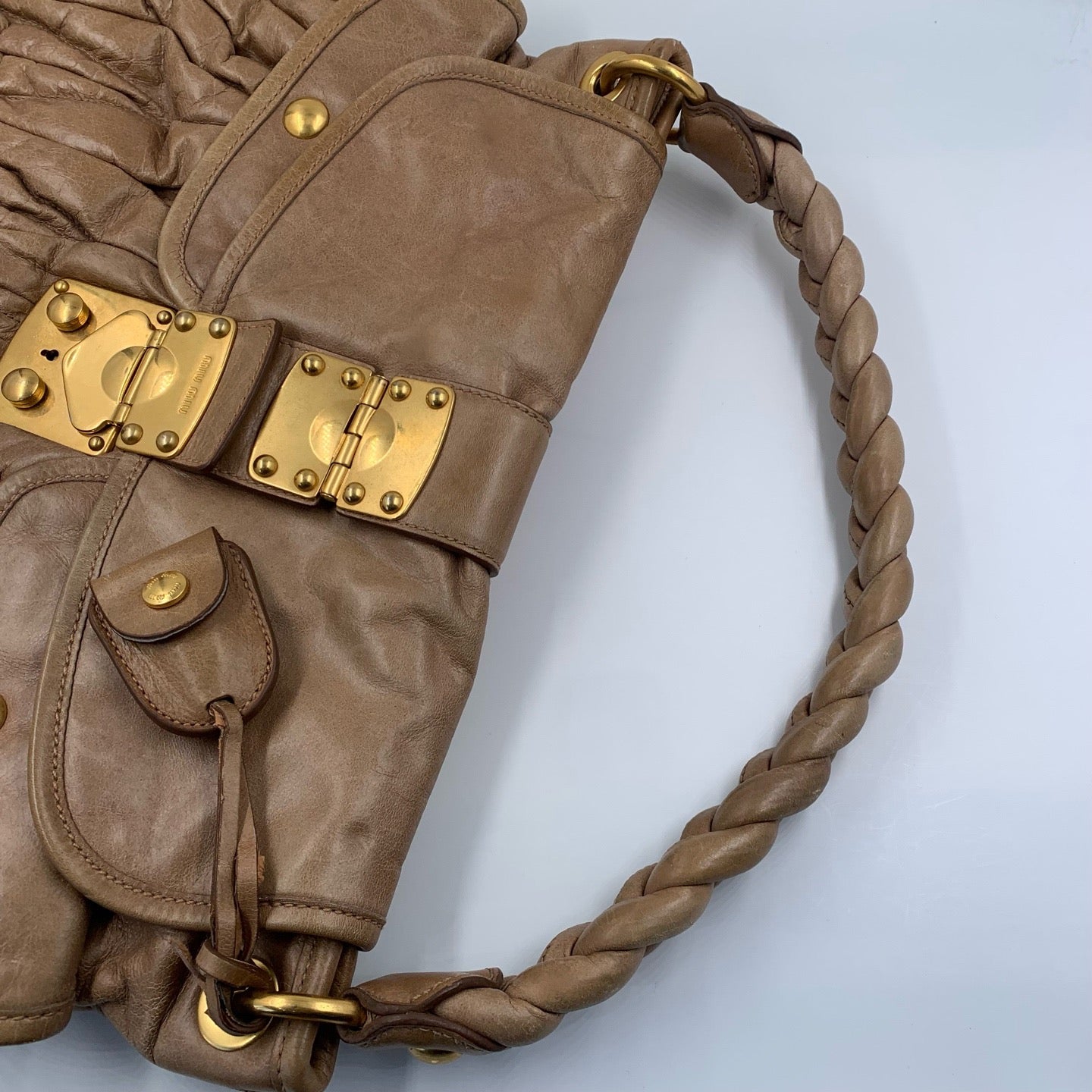 Miu Miu - Wrinkled Ingot Handbag - Leather - Camel - (medium)