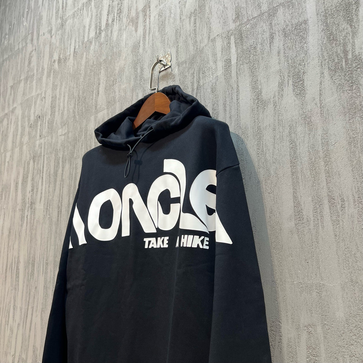 Moncler - 1952 - Cotton - Black - (M)
