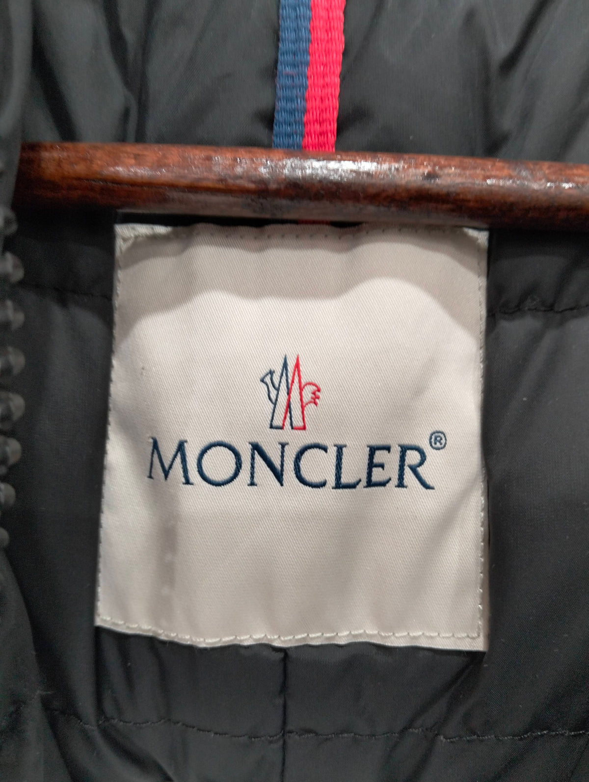 Moncler - Aredhel - Polyamide - Black - (0)