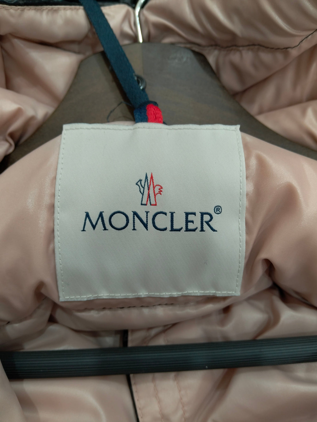 Moncler - BARDANETTE GIUBBOTTO - Polyamide - Black - (0)