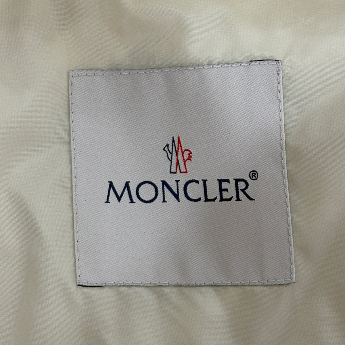 Moncler - Brazzaville - Polyamide - Beige - (1)
