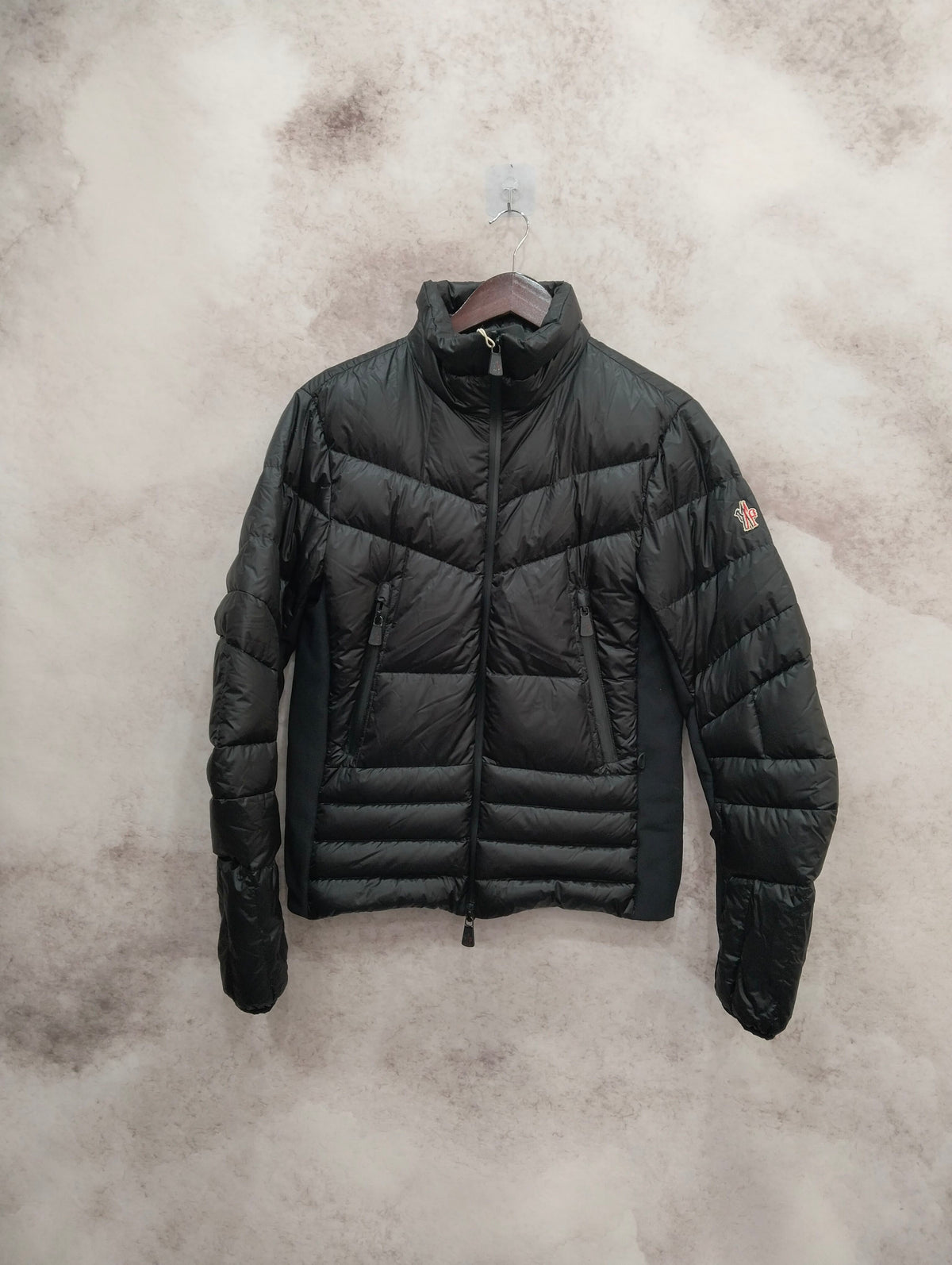 Moncler - Canmore - Polyamide - Black - (1)