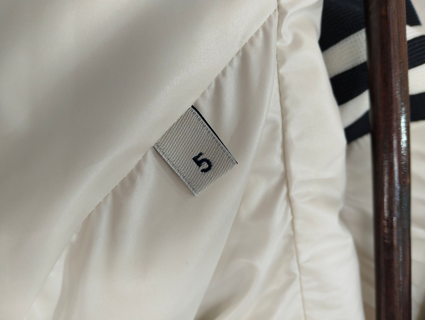 Moncler - CORNOUR GIUBBOTTO - Polyamide - White - (5)