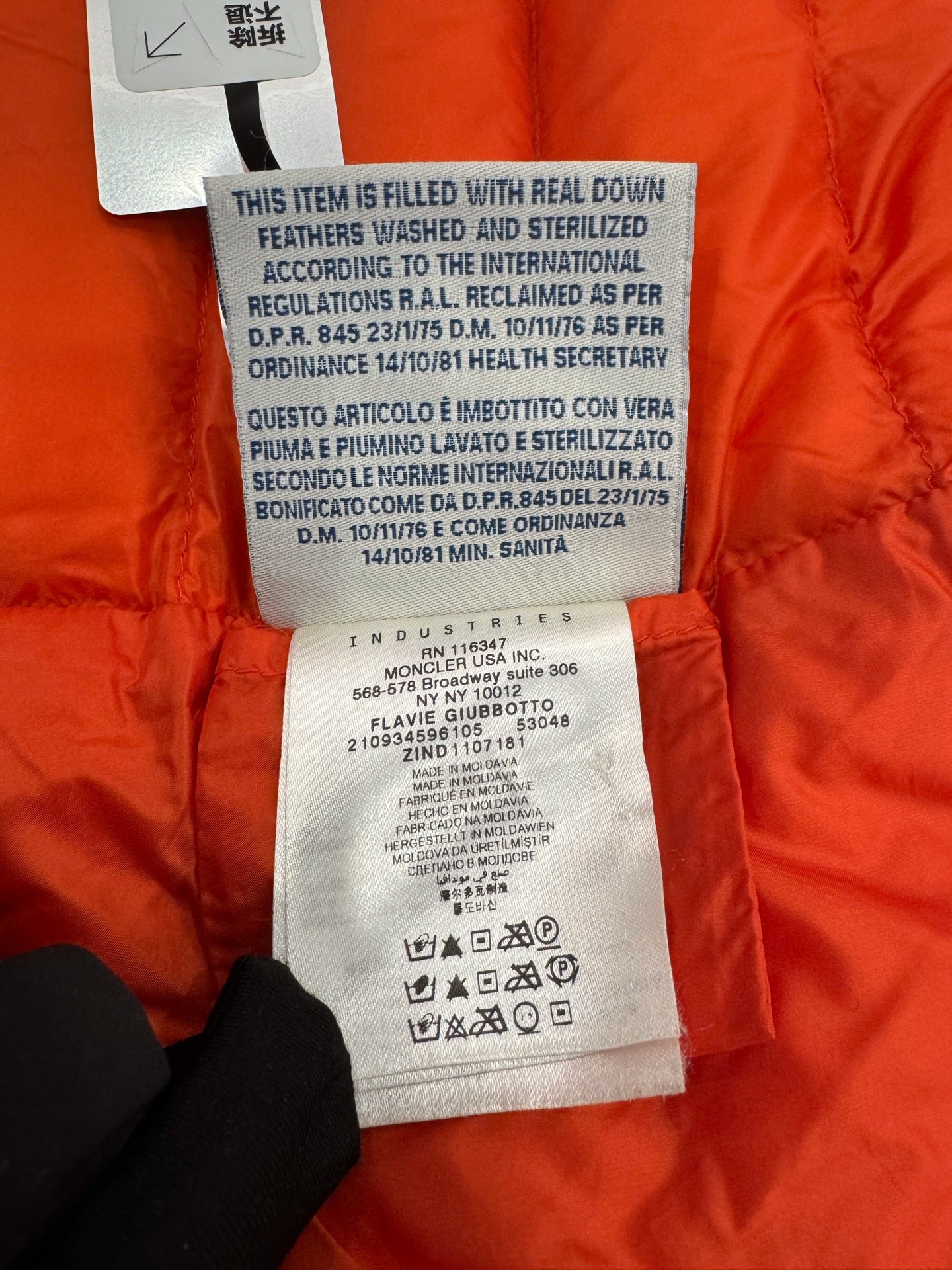 Moncler - Lightweight Down Jacket - Polyamide - Orange - (2)