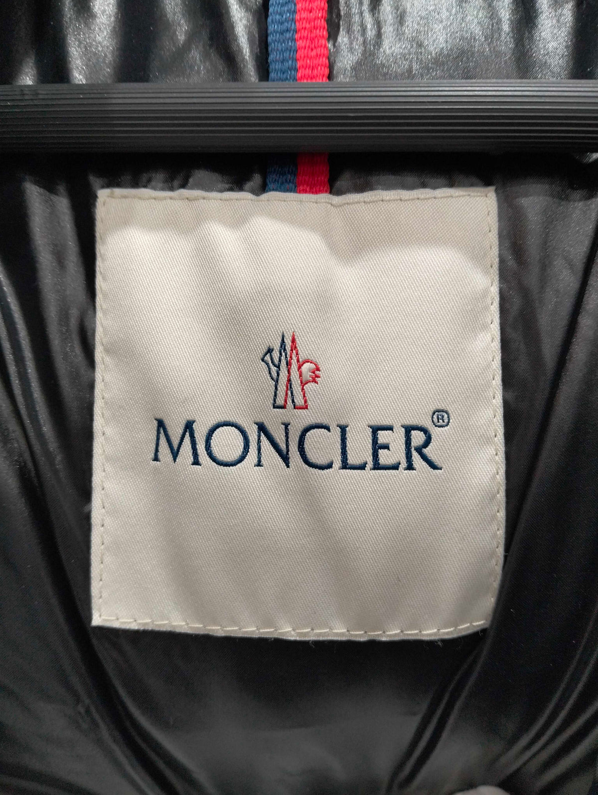Moncler - Moka Giubbotto - Polyamide - Black - (1)