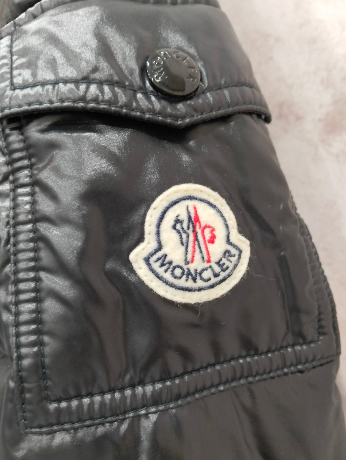 Moncler - MOKA GIUBBOTTO - Polyamide - Black - (1)