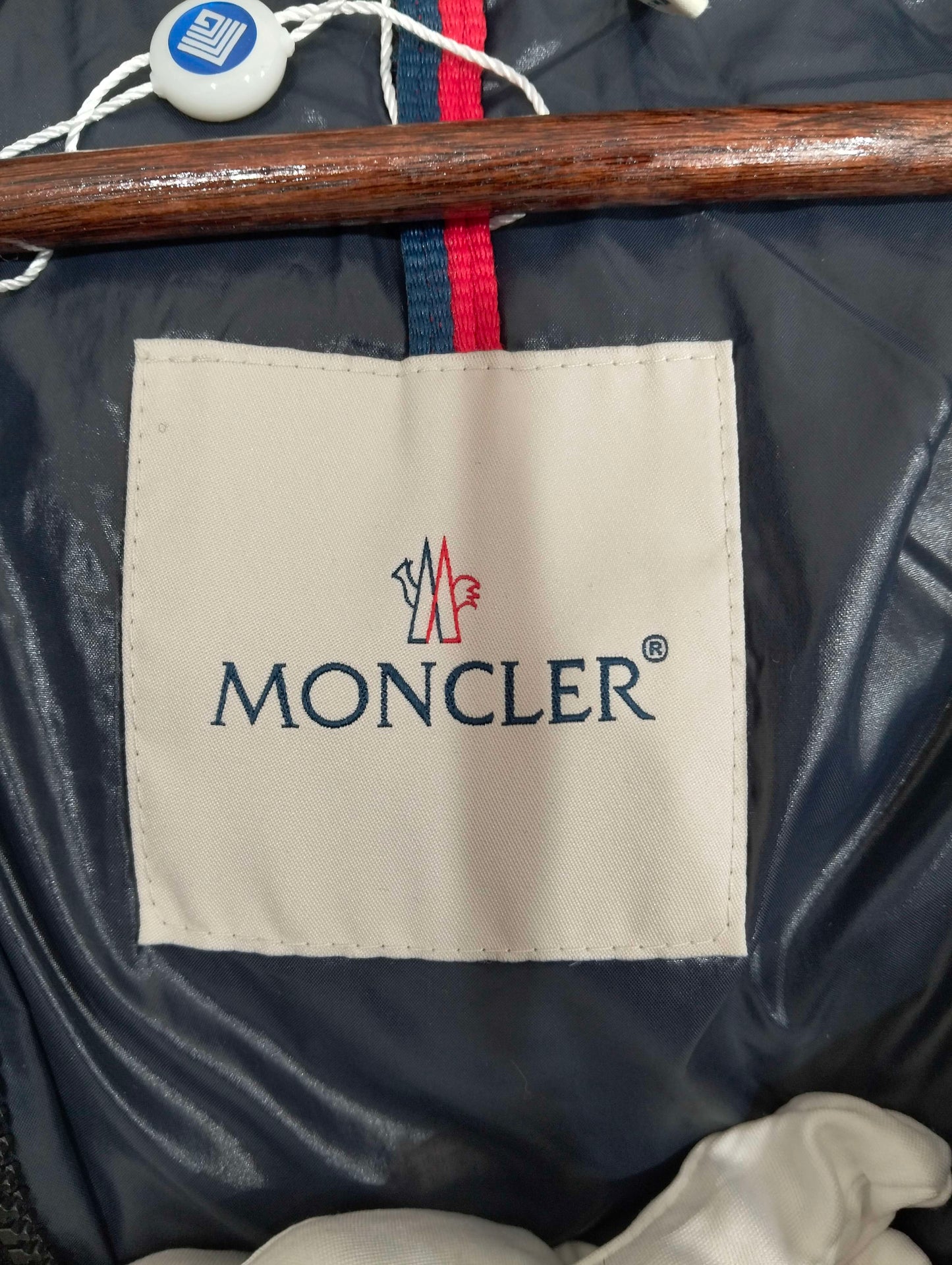 Moncler - Moka - Polyamide - Black - (0)