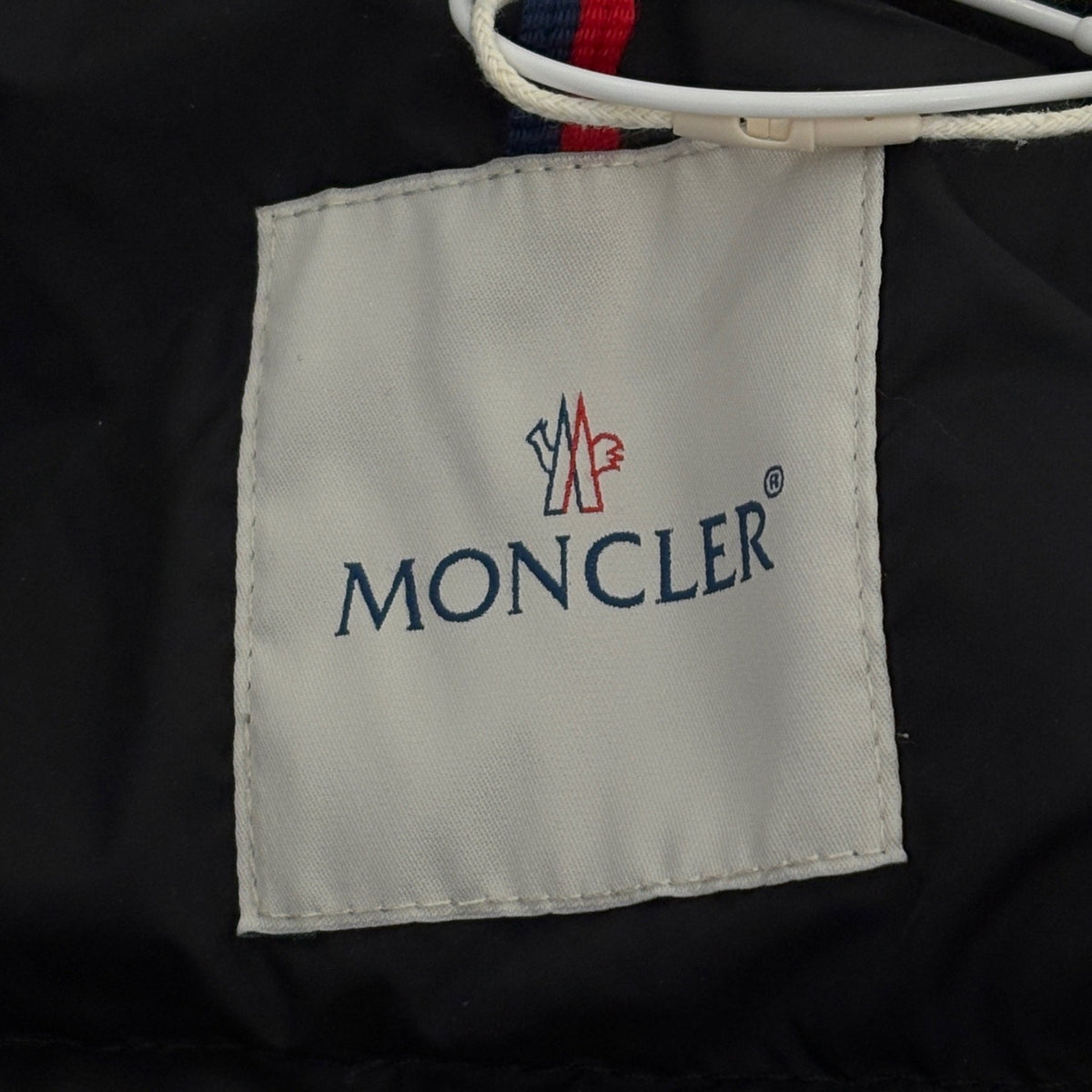 Moncler - Moka - Polyamide - Black - (1)