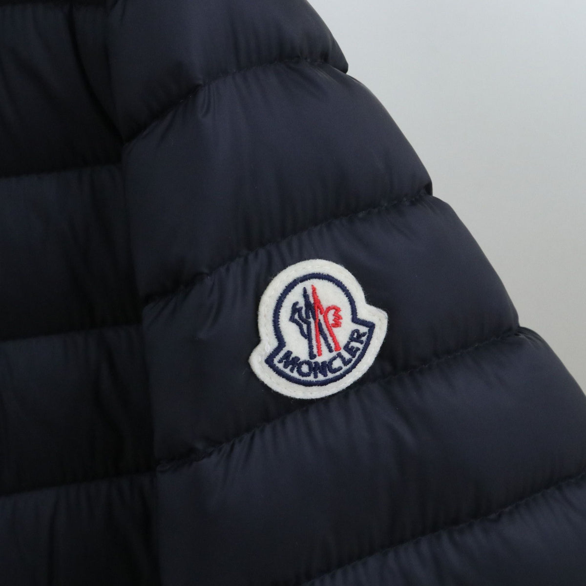 Moncler - Raie - Polyamide - Black - (M)